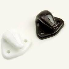 plastic_hooks-1.jpg 203043